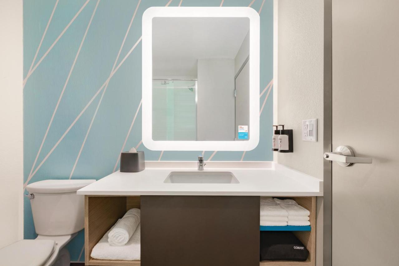Avid Hotel Ocala Downtown By Ihg Exterior photo